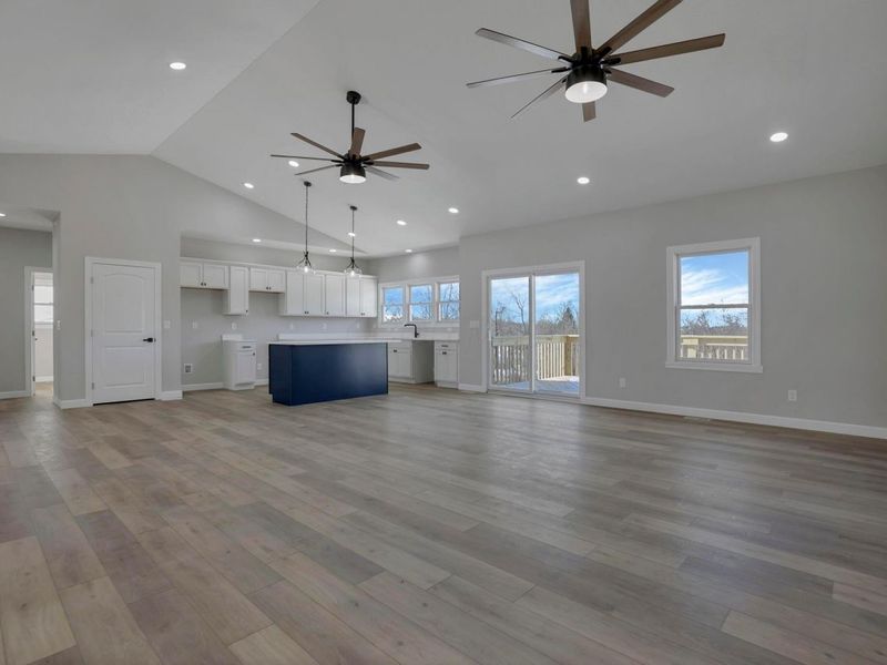 725 Trapp Lane, Hopewell, OH 43746 Photo 9