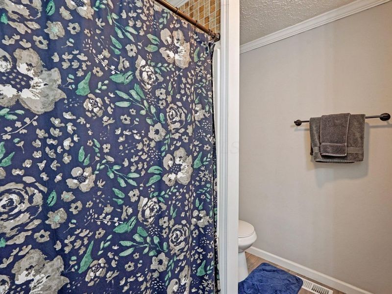 235 N Oak Street, London, OH 43140 Photo 36