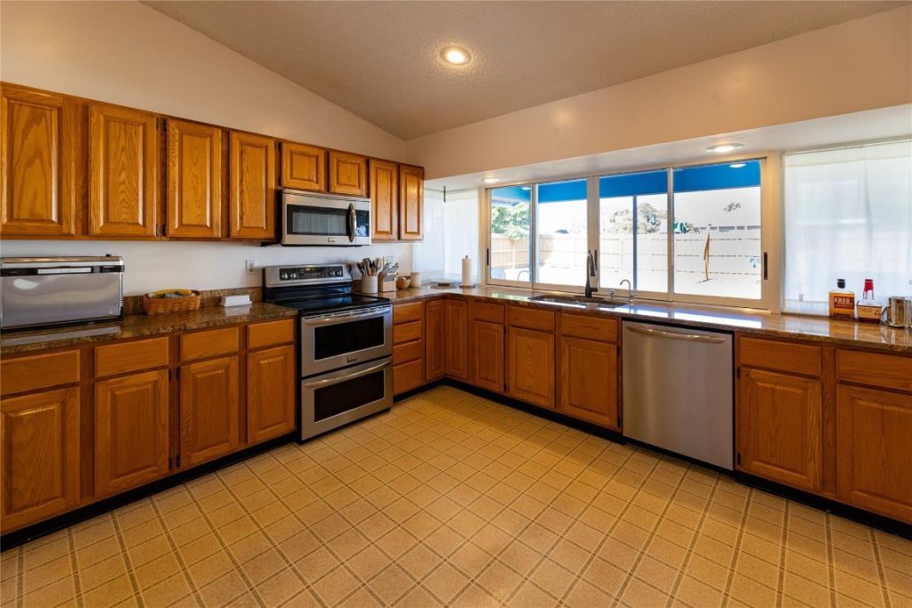 2719 SE Helms Ave, Port Saint Lucie, FL 34952 Photo