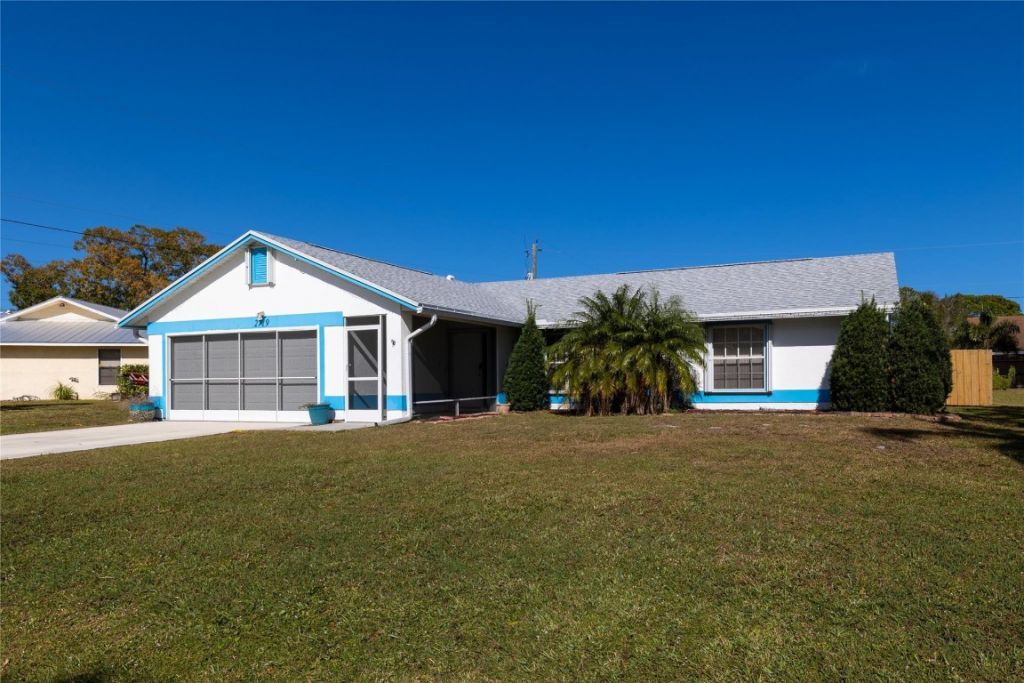 2719 SE Helms Ave, Port Saint Lucie, FL 34952 Photo