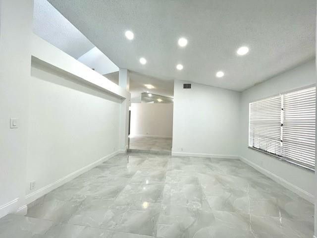 1712 NW 91st Avenue, Plantation, FL 33322 Photo