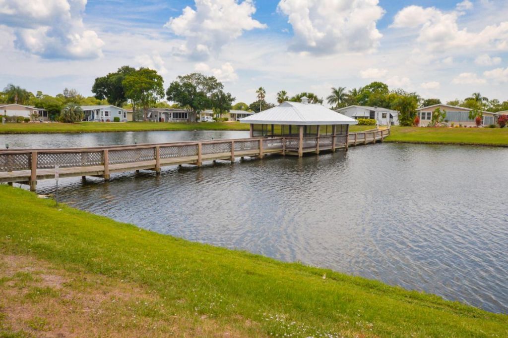 522 Hemingway Terrace, Fort Pierce, FL 34982 Photo