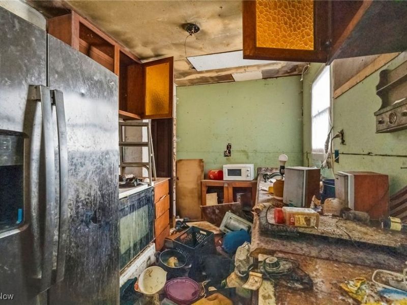 7202 Woodland Avenue, Chagrin Falls, OH 44023 Photo 3