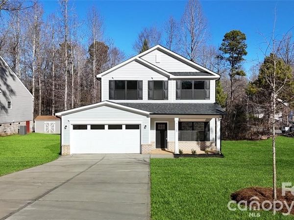 443 Dawn Circle, Charlotte, NC 28213