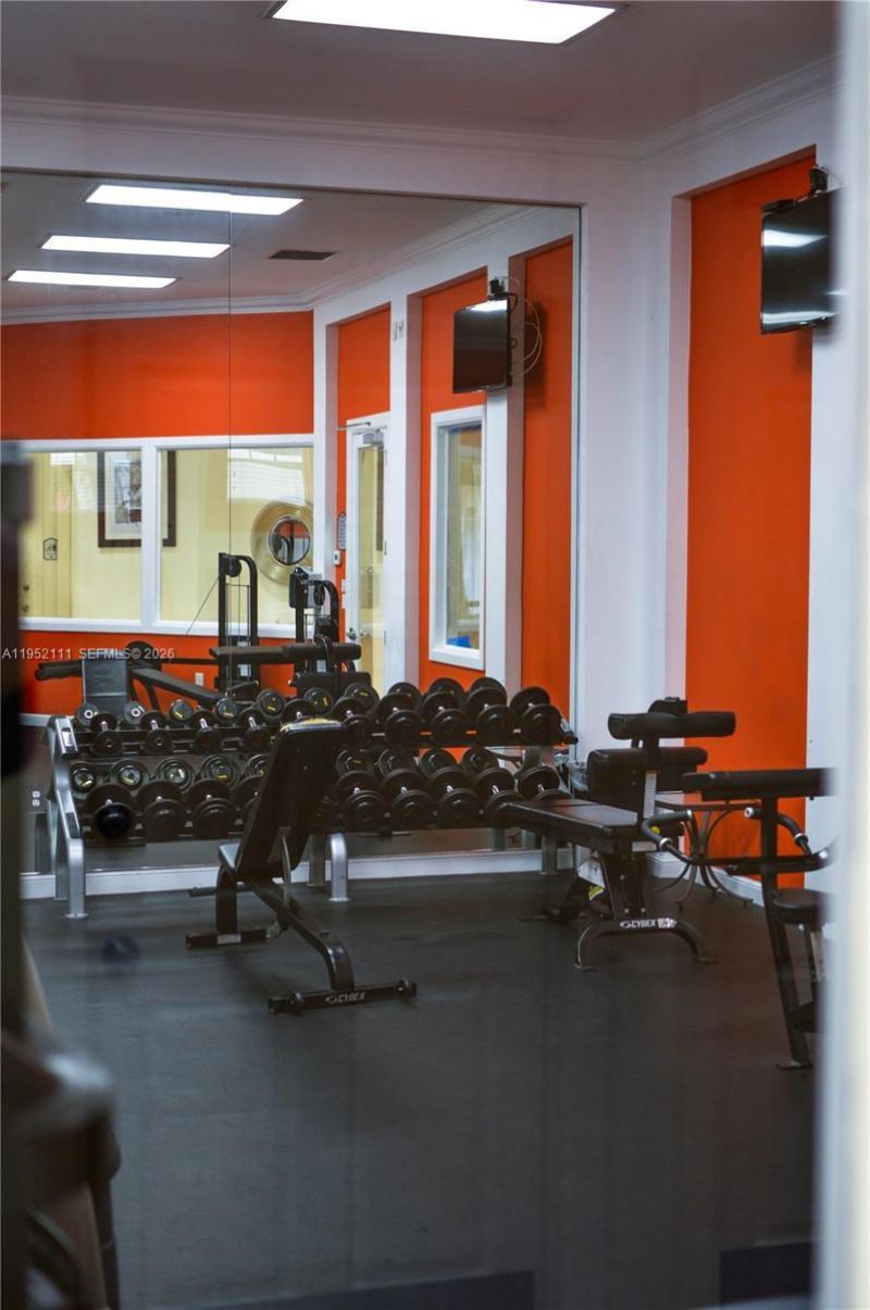 5840 W Sample Rd, Unit 305, Coral Springs, FL 33067 Photo