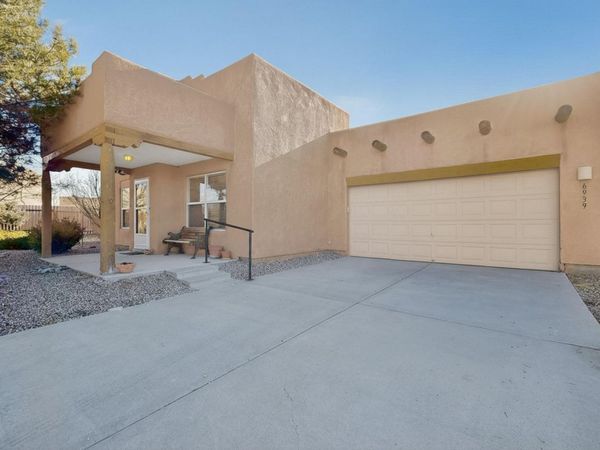 6939 Golden Mesa, Santa Fe, NM 87507