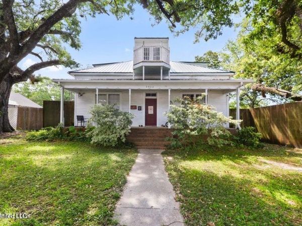 3902 Pascagoula Street, Pascagoula, MS 39567