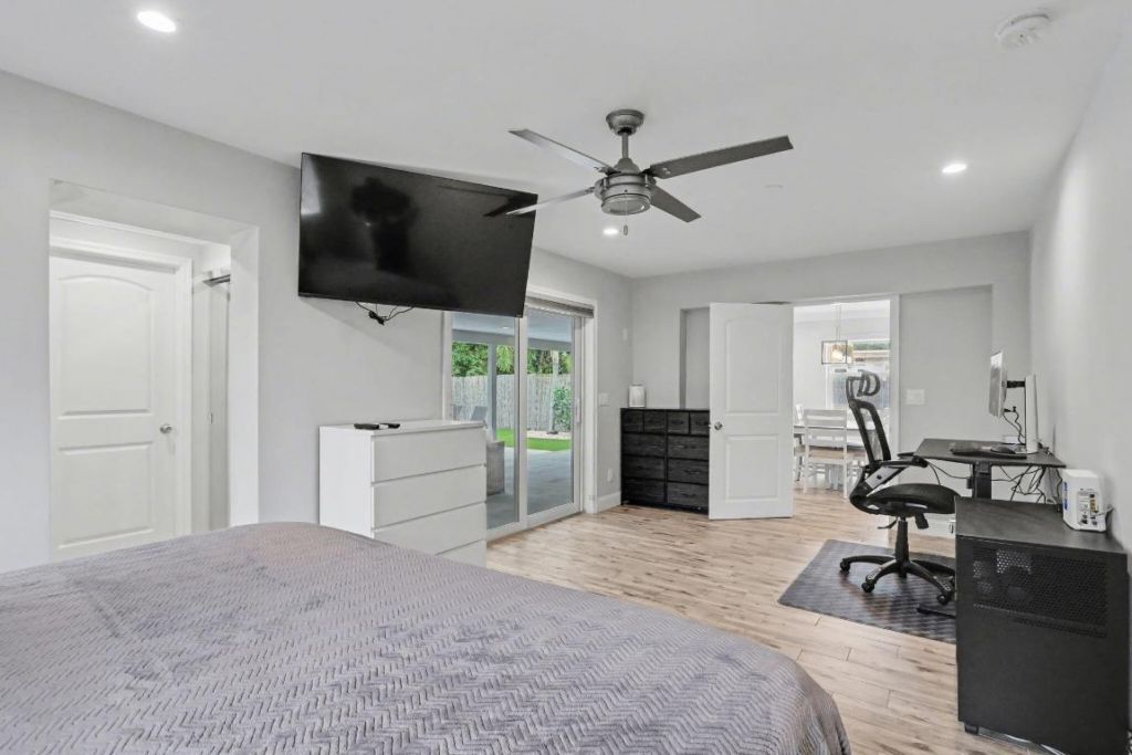 124 SW 11th Avenue, Boynton Beach, FL 33435 Photo