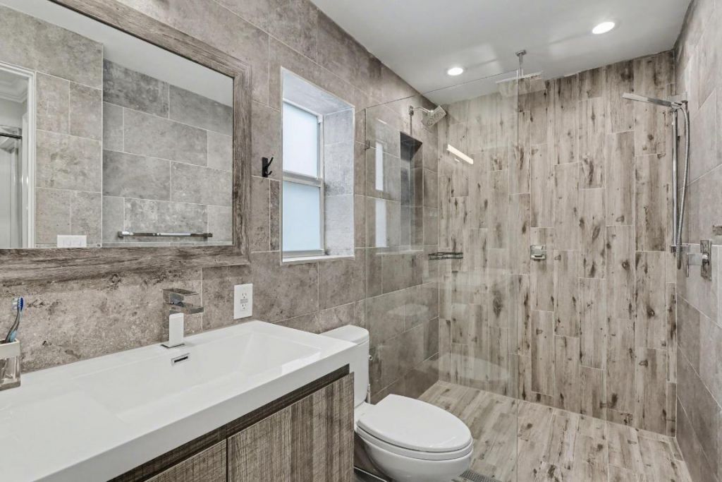 124 SW 11th Avenue, Boynton Beach, FL 33435 Photo