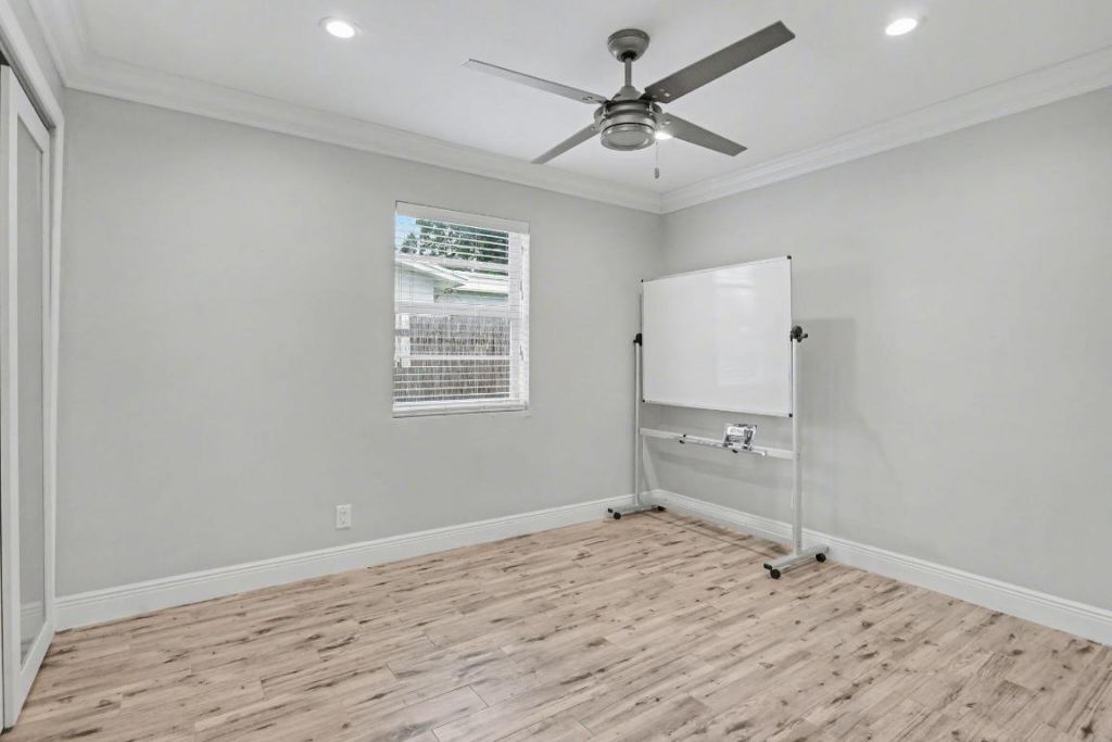 124 SW 11th Avenue, Boynton Beach, FL 33435 Photo