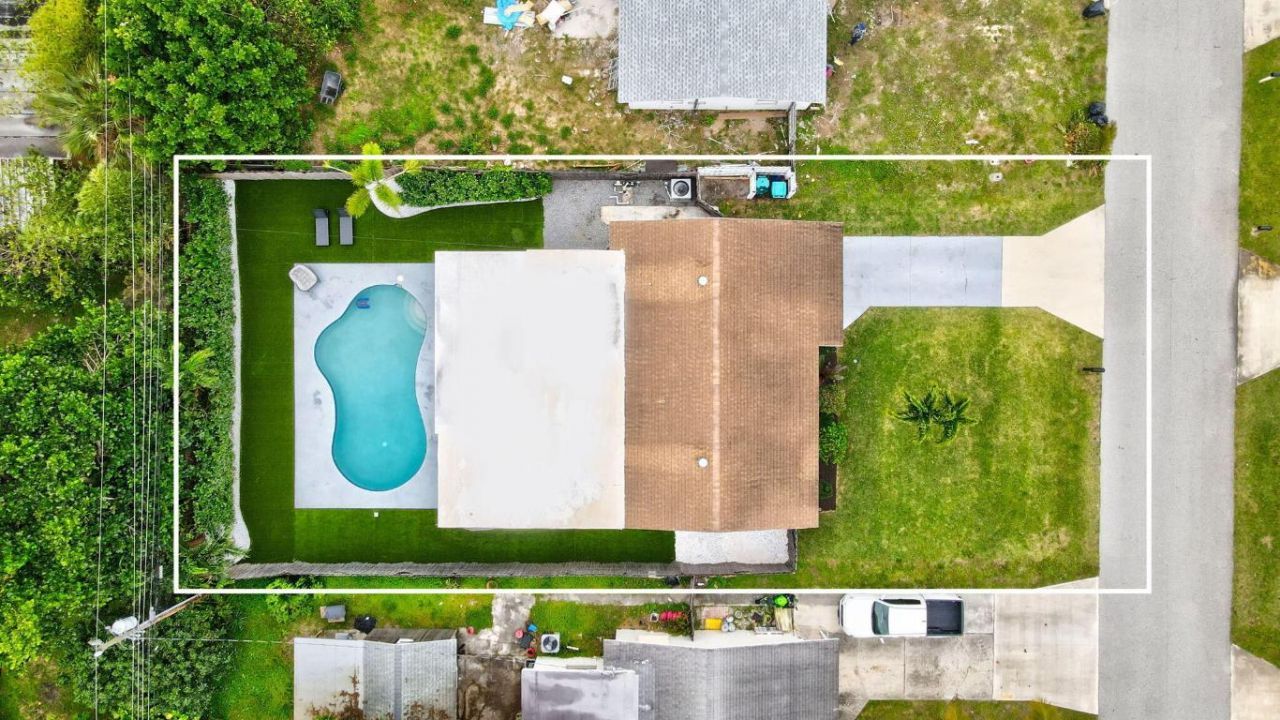 124 SW 11th Avenue, Boynton Beach, FL 33435 Photo