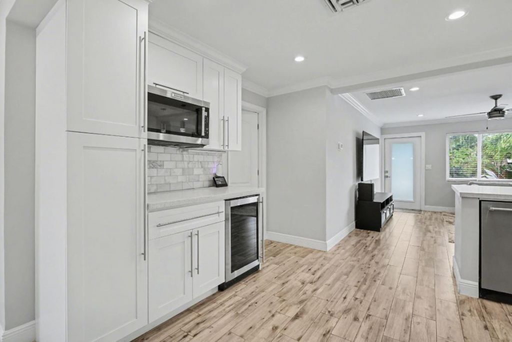 124 SW 11th Avenue, Boynton Beach, FL 33435 Photo