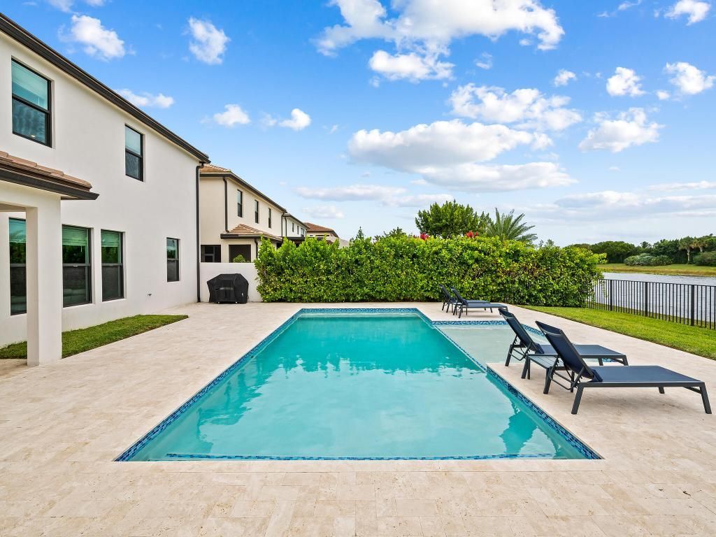 8683 Grand Prix Lane, Boynton Beach, FL 33472 Photo