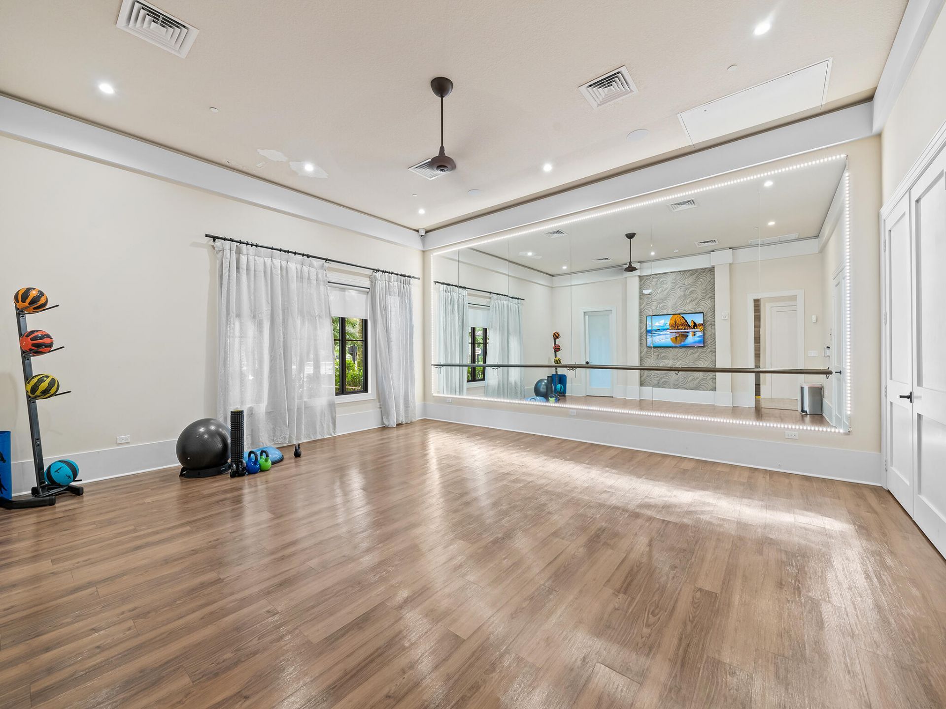 8683 Grand Prix Lane, Boynton Beach, FL 33472 Photo