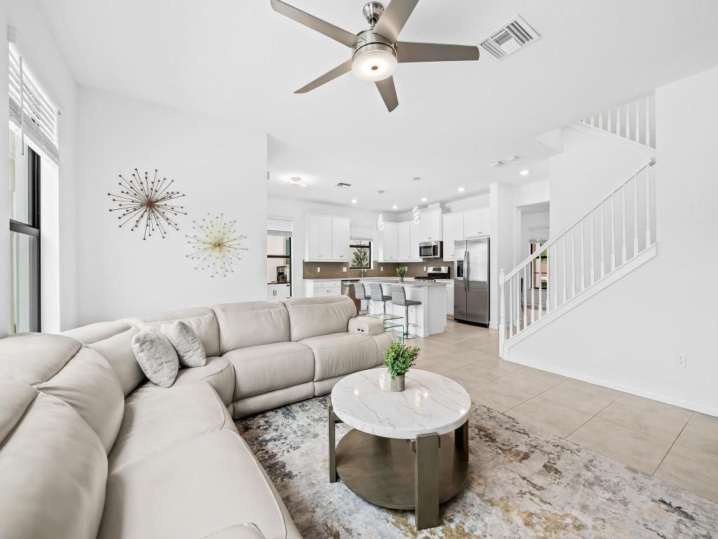 8683 Grand Prix Lane, Boynton Beach, FL 33472 Photo