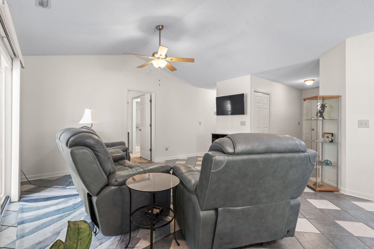 6627 E Sweetbriar Trail Photo 22