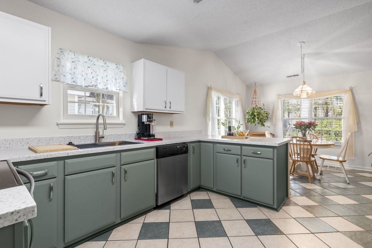 6627 E Sweetbriar Trail Photo 4