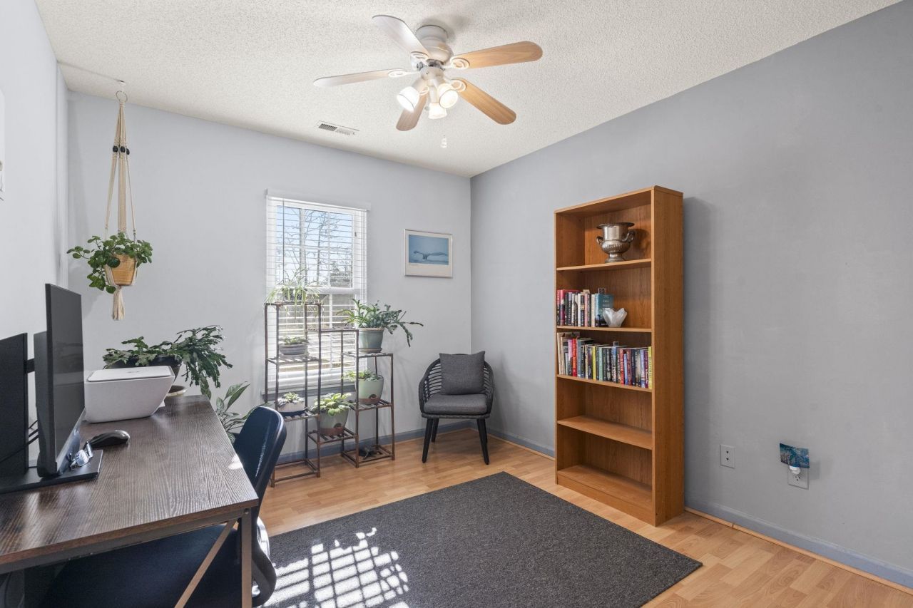 6627 E Sweetbriar Trail Photo 7