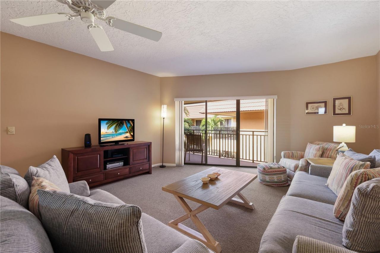 6006 Gulf Drive, Unit 214, Holmes Beach, FL 34217 Photo