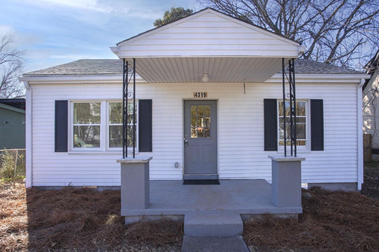 4319 Woods St, Old Hickory, TN 37138 Main Photo