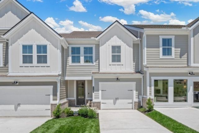 2202 Melk Lane, Columbia, TN 38401 Main Photo