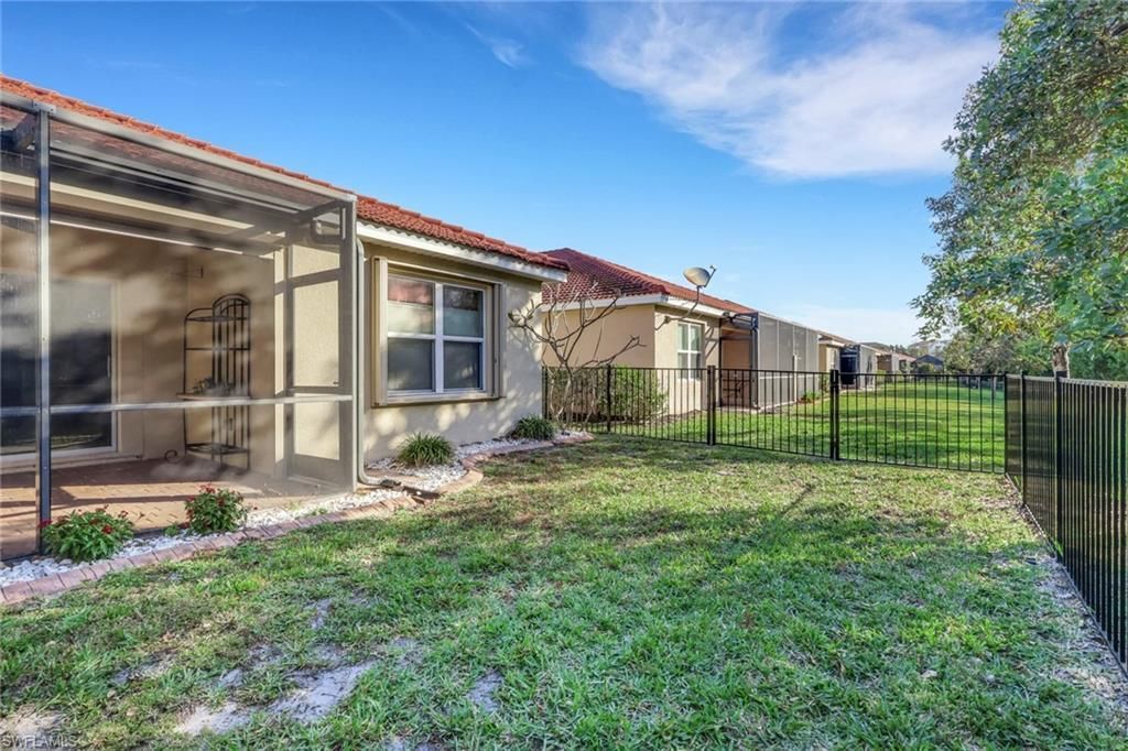 4210 Dutchess Park Rd, Fort Myers, FL 33916 Photo