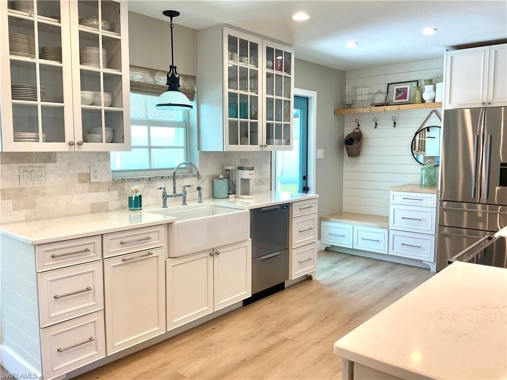 1086 N Town And River Dr, Fort Myers, FL 33919 Photo
