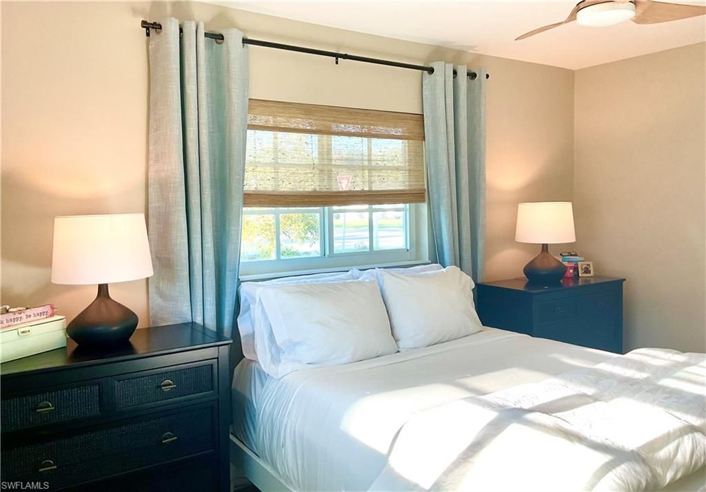 1086 N Town And River Dr, Fort Myers, FL 33919 Photo