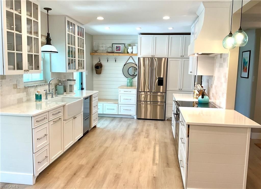 1086 N Town And River Dr, Fort Myers, FL 33919 Photo