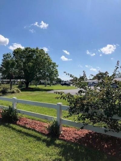 319 Colony Ln , Unit B, Fort Pierce, FL 34982 Photo