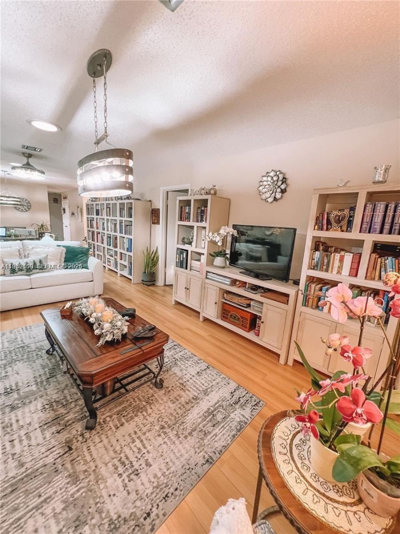 319 Colony Ln , Unit B, Fort Pierce, FL 34982 Photo