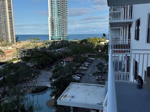 210 174th St, Unit 911, Sunny Isles Beach, FL 33160