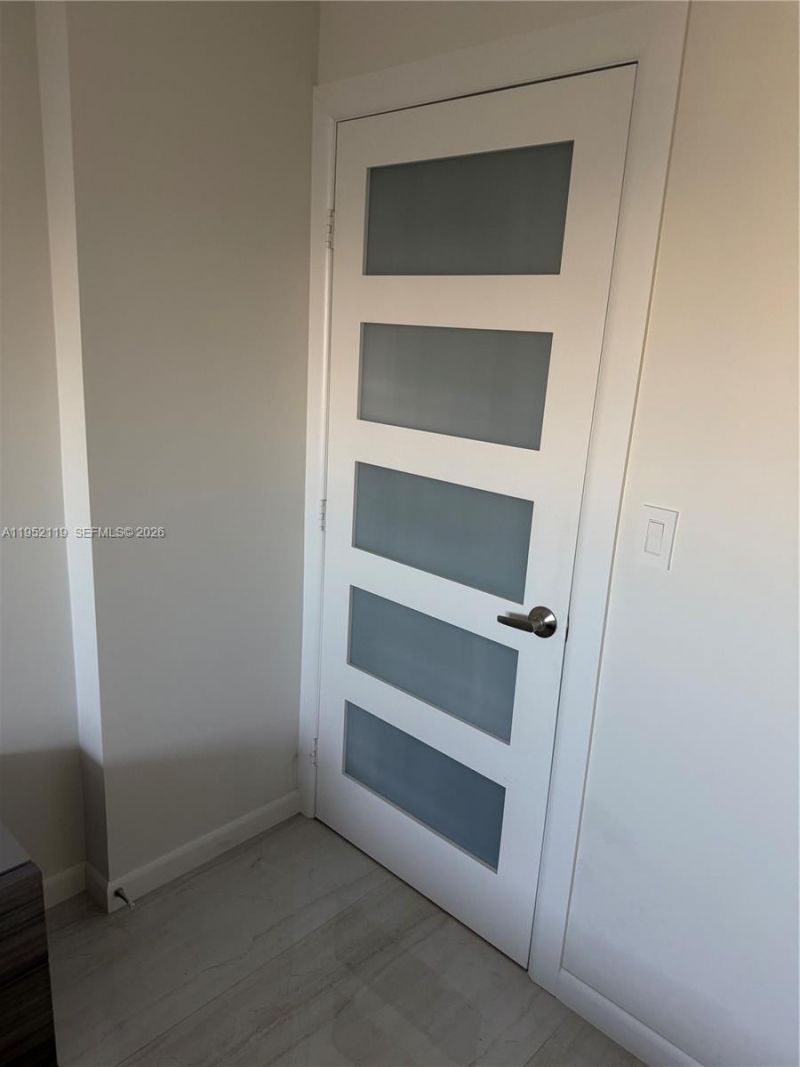 210 174th St, Unit 911, Sunny Isles Beach, FL 33160 Photo