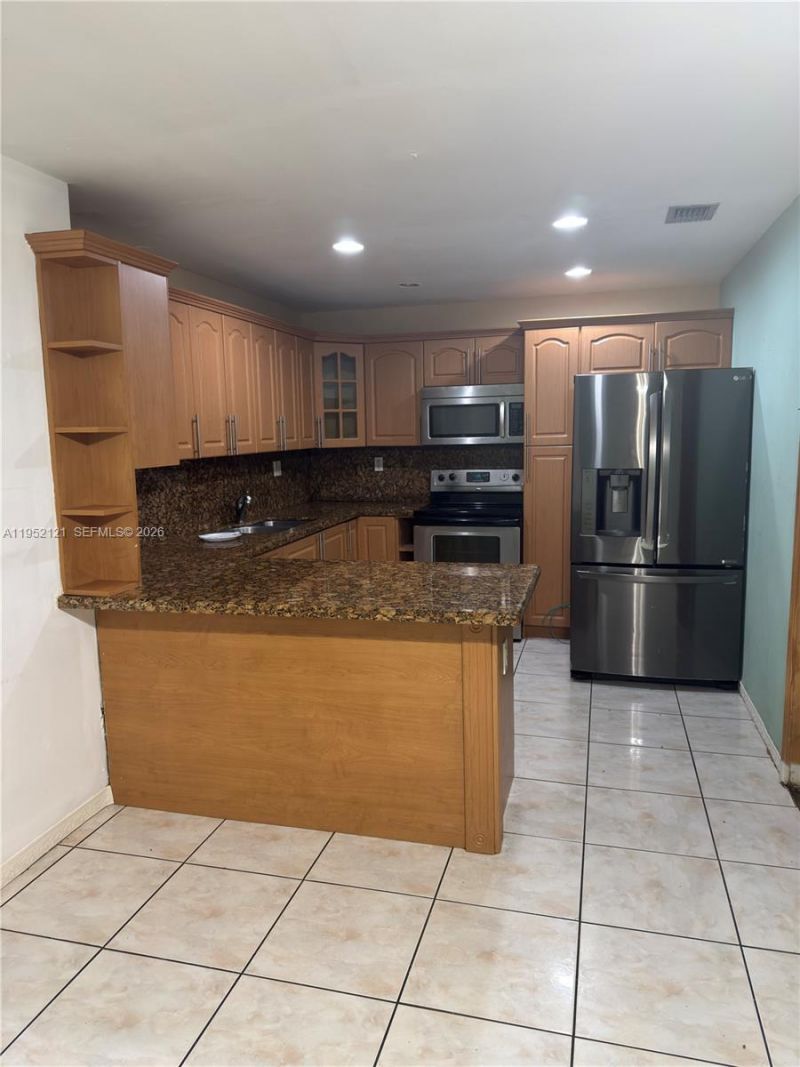 530 SW 101st Ct, Miami, FL 33174 Photo