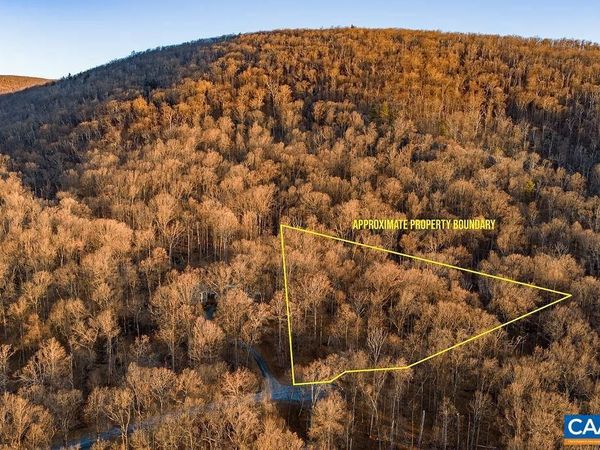 767 FAR KNOB CLIMB, NELLYSFORD, VA 22958