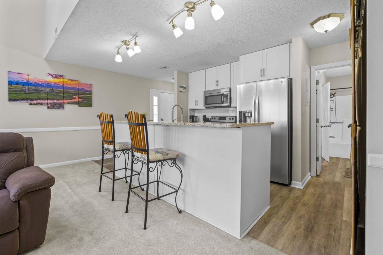 4353 Spa Dr. Photo 14