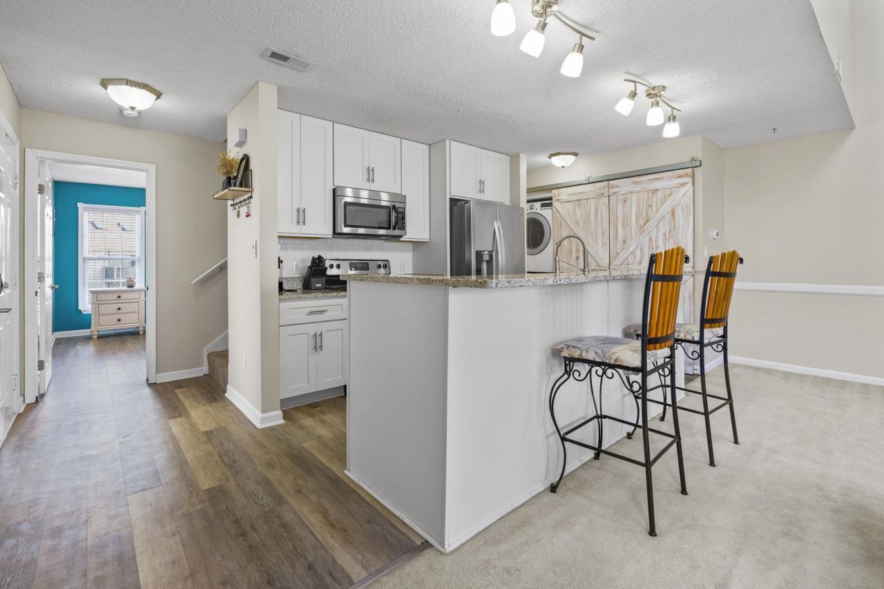 4353 Spa Dr. Photo 15