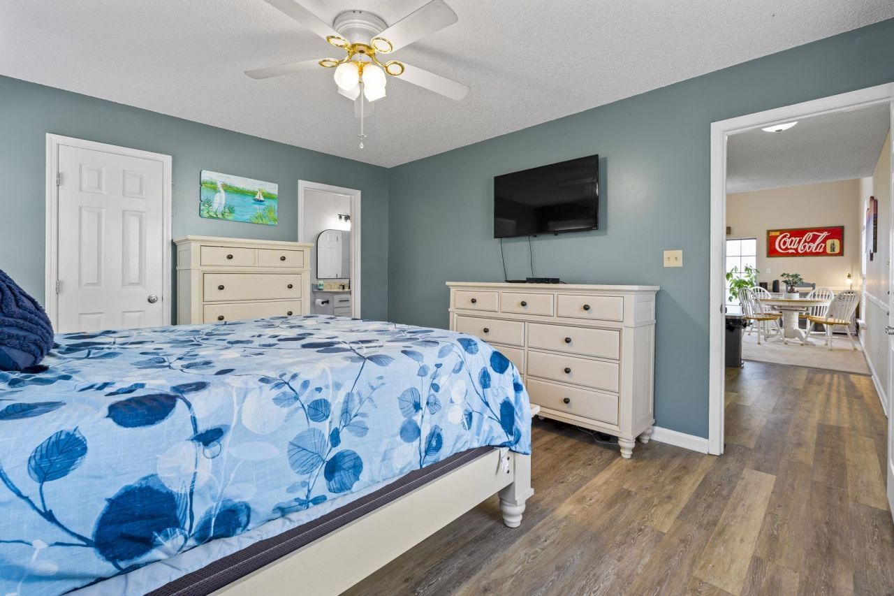 4353 Spa Dr. Photo 21