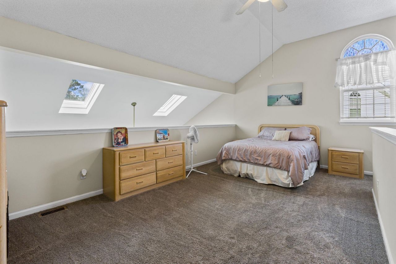 4353 Spa Dr. Photo 29