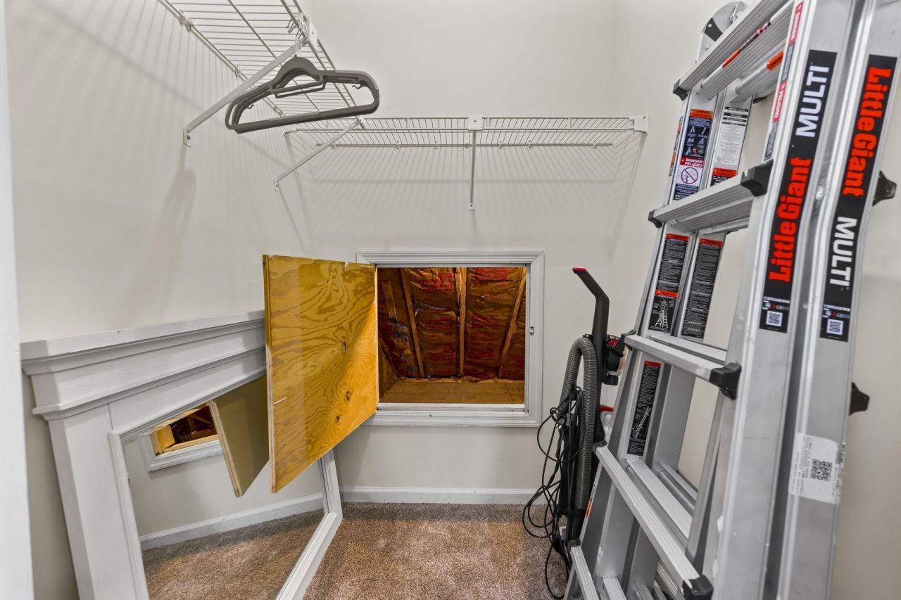 4353 Spa Dr. Photo 32