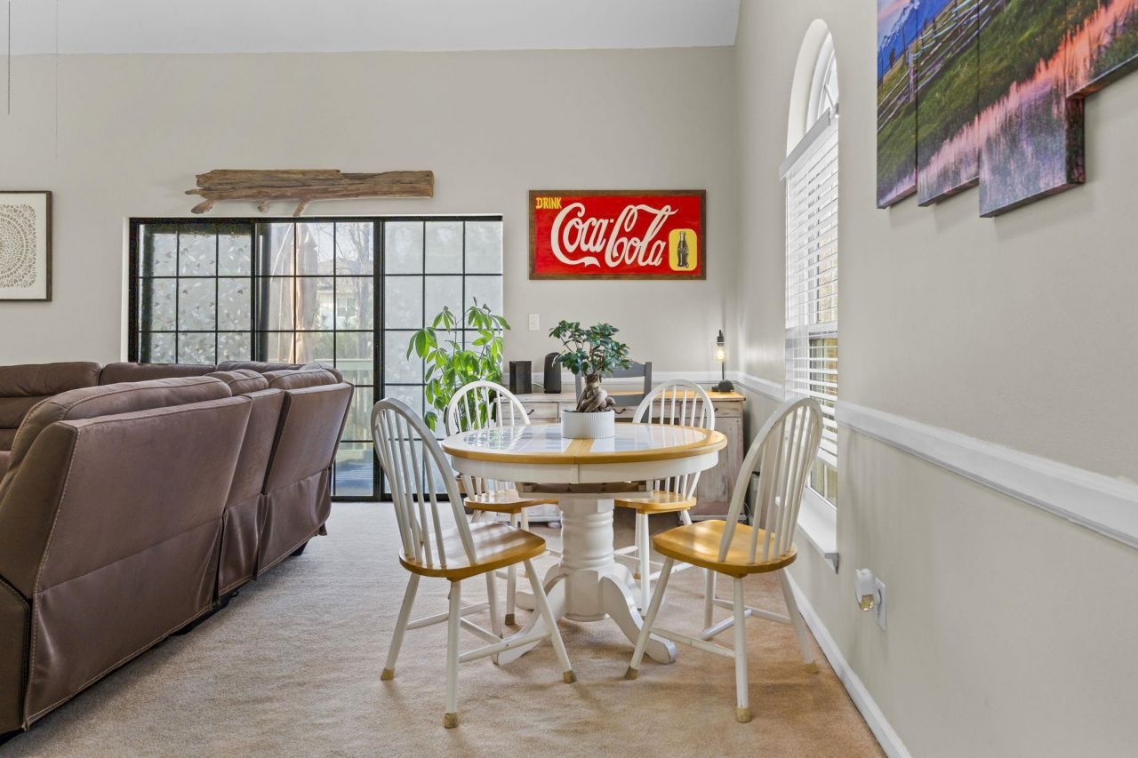 4353 Spa Dr. Photo 7