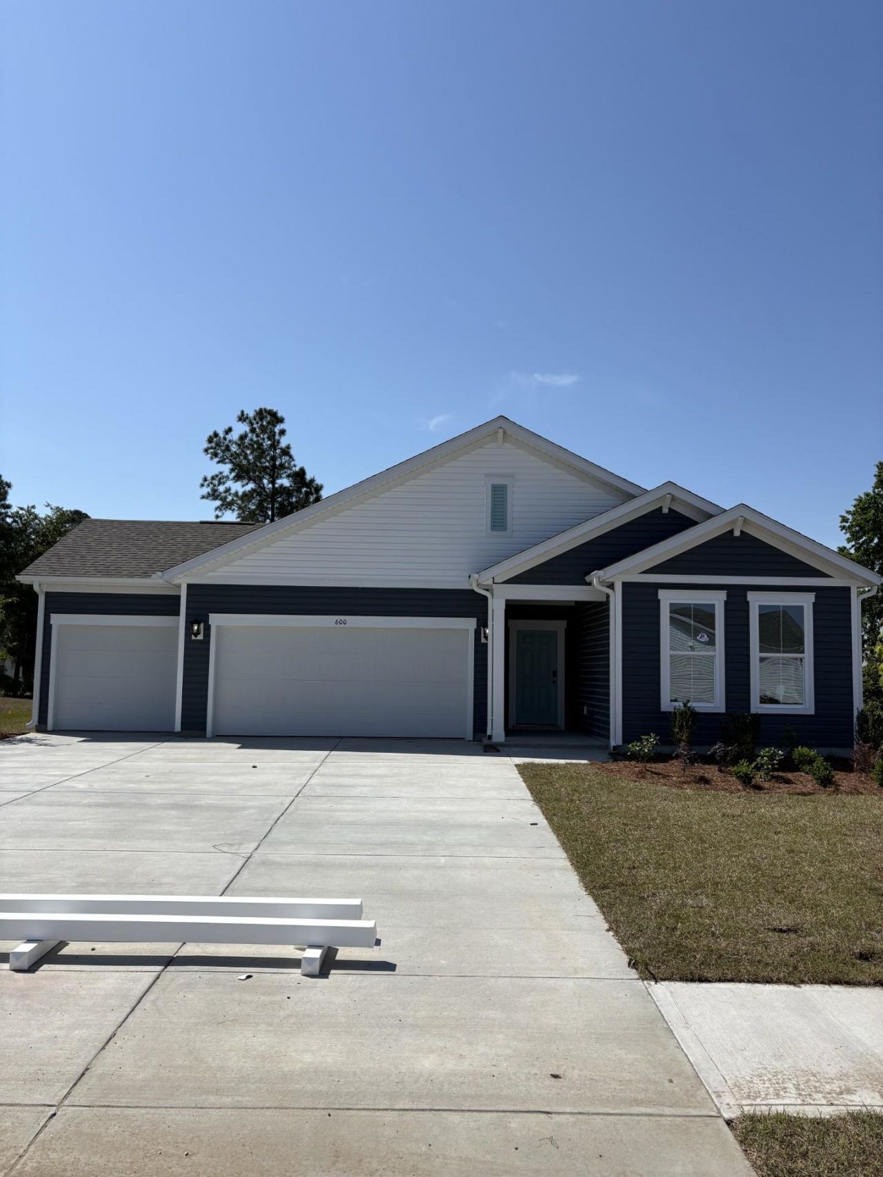 600 Canborough Lane Photo 1