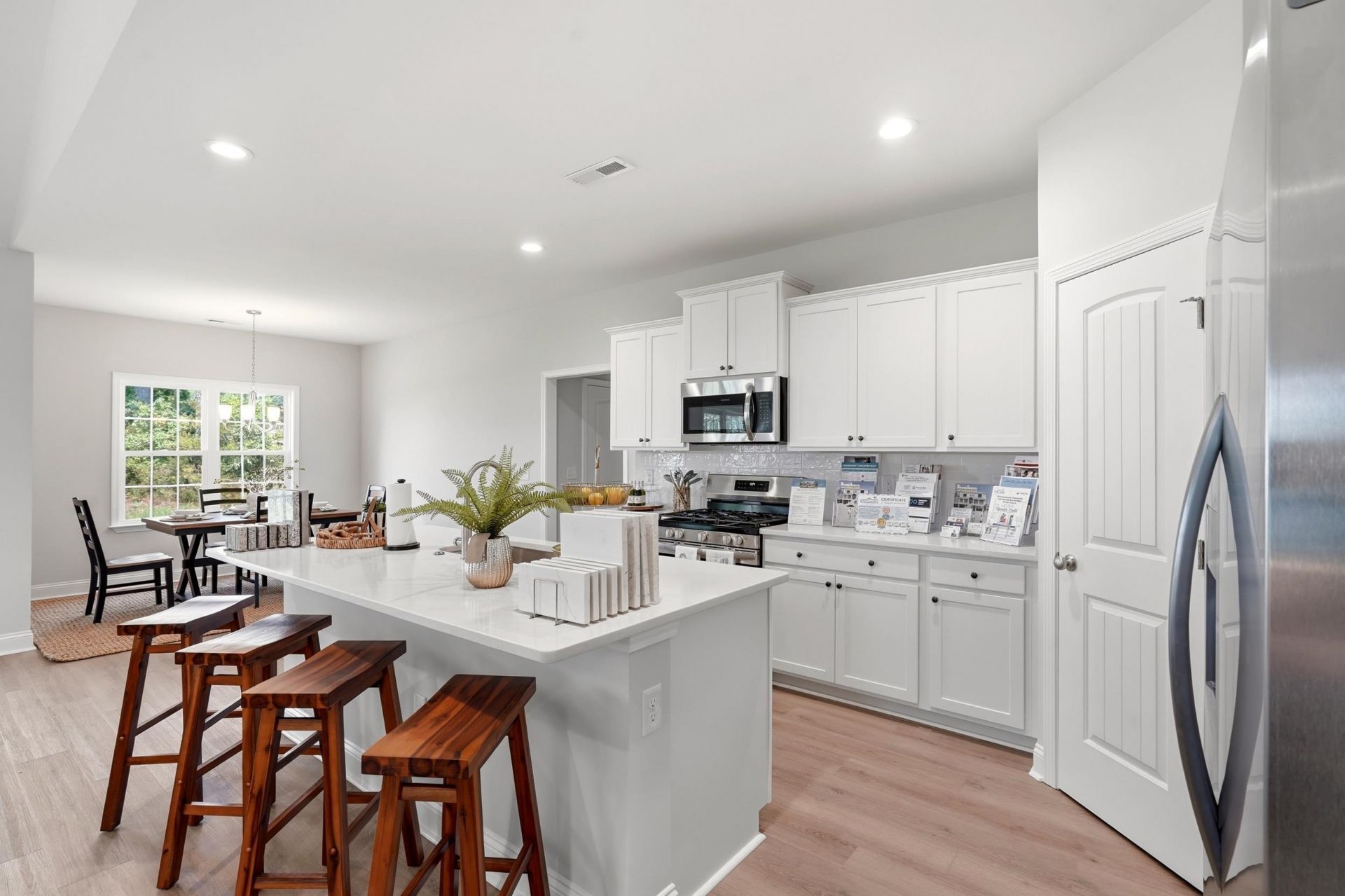 302 Chaff Ct. Photo 7