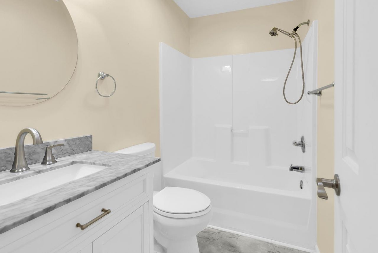 820 Fairway Dr. Photo 19