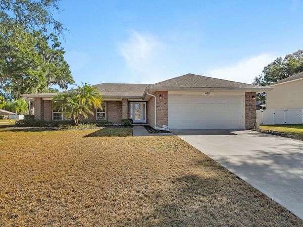 609 RIVER FERN LANE, DELAND, FL 32720
