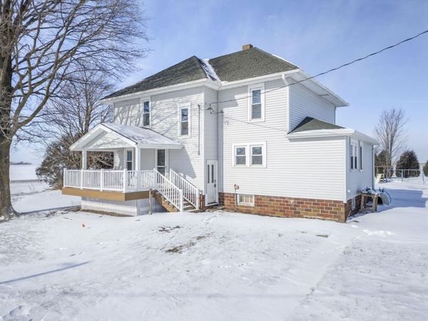 3074 Union Avenue, Sumner, IA 50674