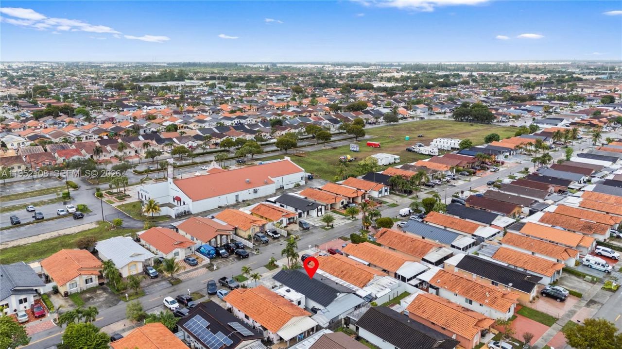 6919 W 29th Way, Hialeah, FL 33018 Photo
