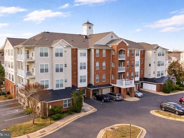 9710 HANDERSON PLACE, Unit 207, MANASSAS PARK, VA 20111