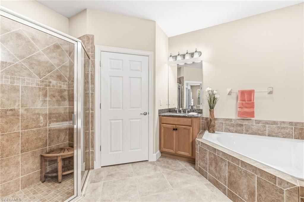 12895 New Market St, Unit 102, Fort Myers, FL 33913 Photo