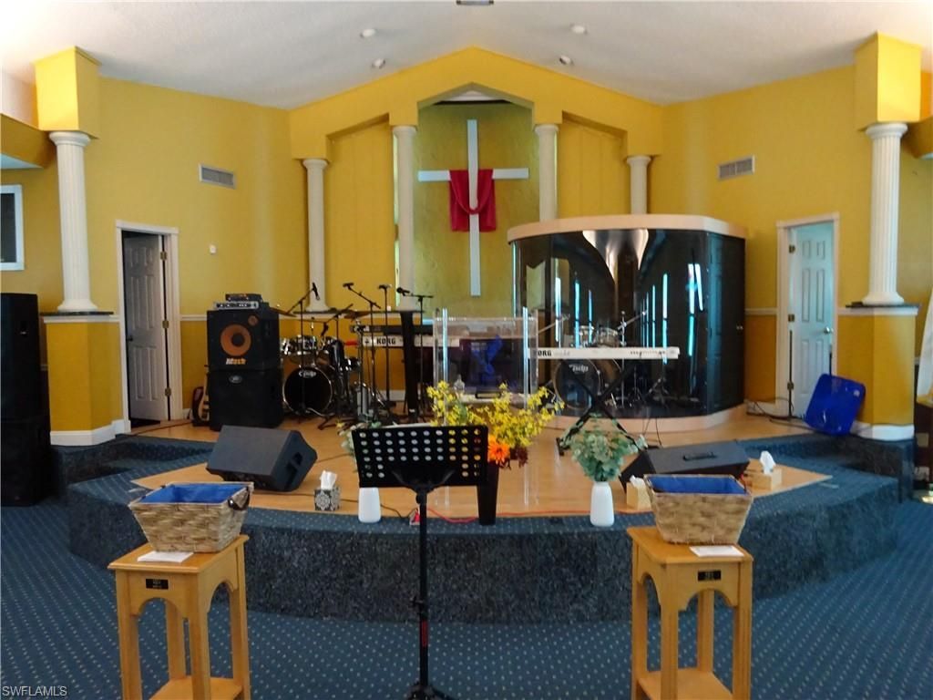 2220 Hunter St, Fort Myers, FL 33901 Photo